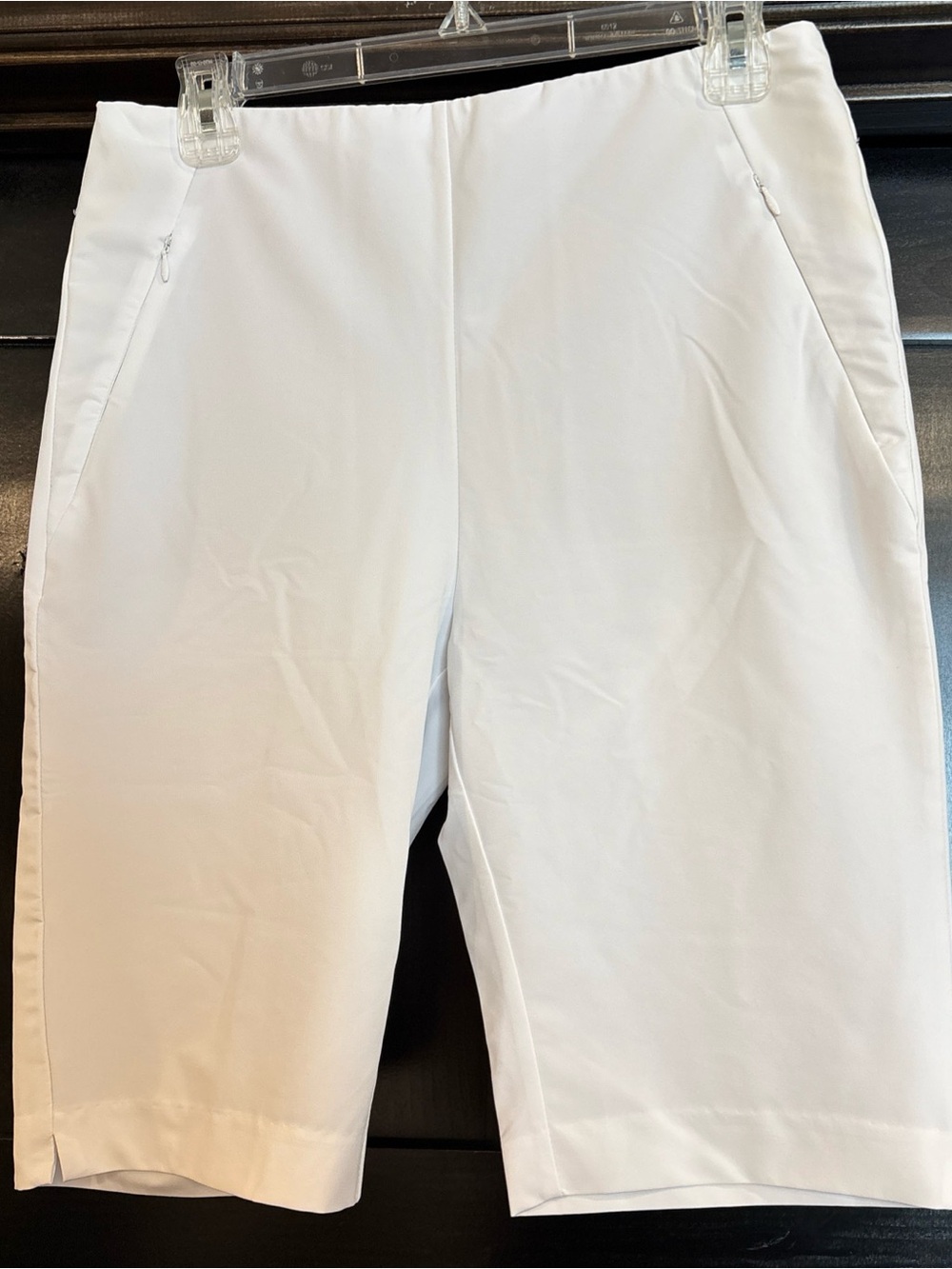 Tail Women’s White Shorts Size 6 Stretch